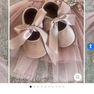 Marais Sky velvety bow shoes